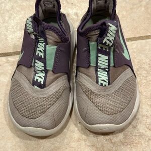 Slip-On Toddler Nike Flex Athletic Shoes